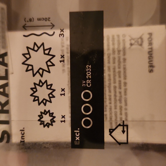 Ikea Strala red and white light up stars - Picture 11 of 11